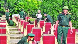 Bản lĩnh cựu binh với vai trò “thủ lĩnh kép”