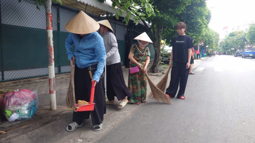 Người cao tuổi Khu phố 27 luôn tích cực đi đầu trong các phong trào tại địa phương Người cao tuổi Khu phố 27 luôn tích cực đi đầu trong các phong trào tại địa phương