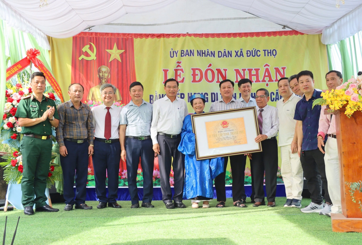 Hà Tĩnh: Nhà thờ Phạm Huy đón nhận Bằng xếp hạng Di tích lịch sử cấp tỉnh