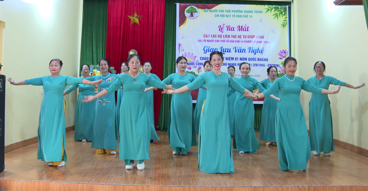Ra mắt CLB Liên thế hệ tự giúp nhau Tổ dân phố 14