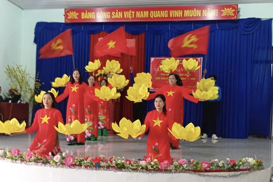 Giao lưu văn nghệ dịp 2/9