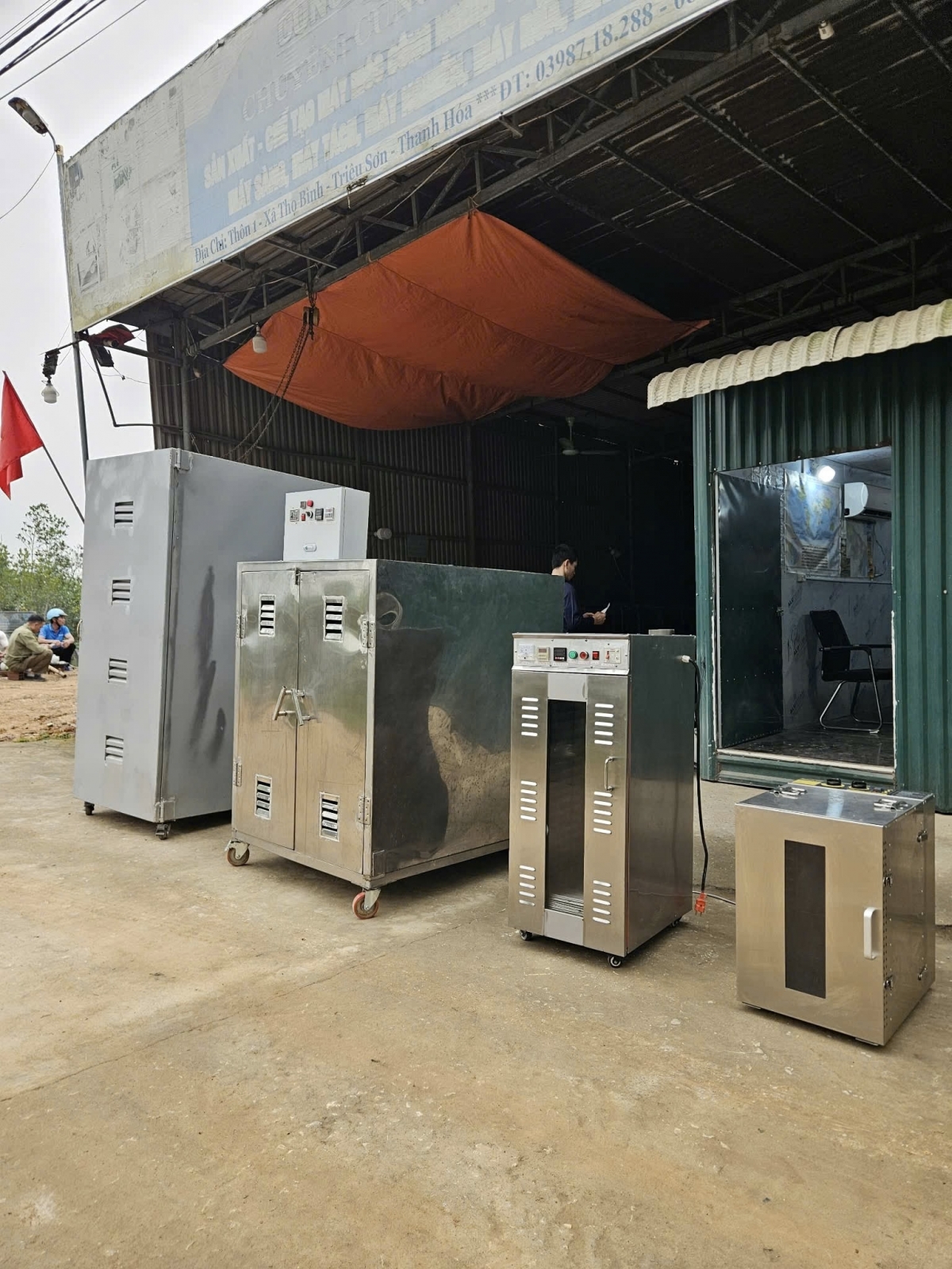 Một số mẫu máy sấy dược liệu, nông sản