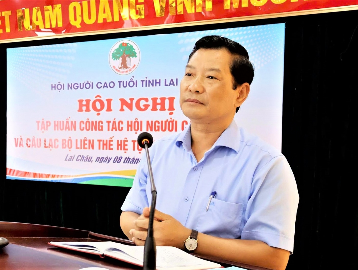 Ông Lê Chu Chinh, Chủ tịch Hội NCT tỉnh Lai Châu khai mạc lớp tập huấn Ông Lê Chu Chinh, Chủ tịch Hội NCT tỉnh Lai Châu khai mạc lớp tập huấn