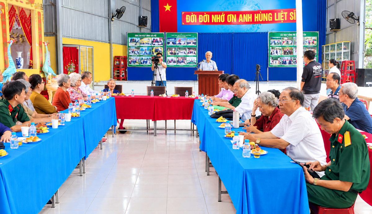 Quan cảnh buổi họp mặt phát động