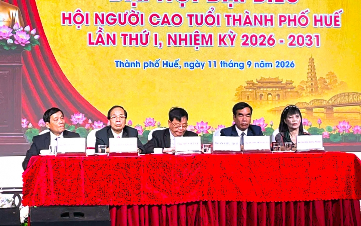 Đoàn Chủ tịch Đại hội Đoàn Chủ tịch Đại hội