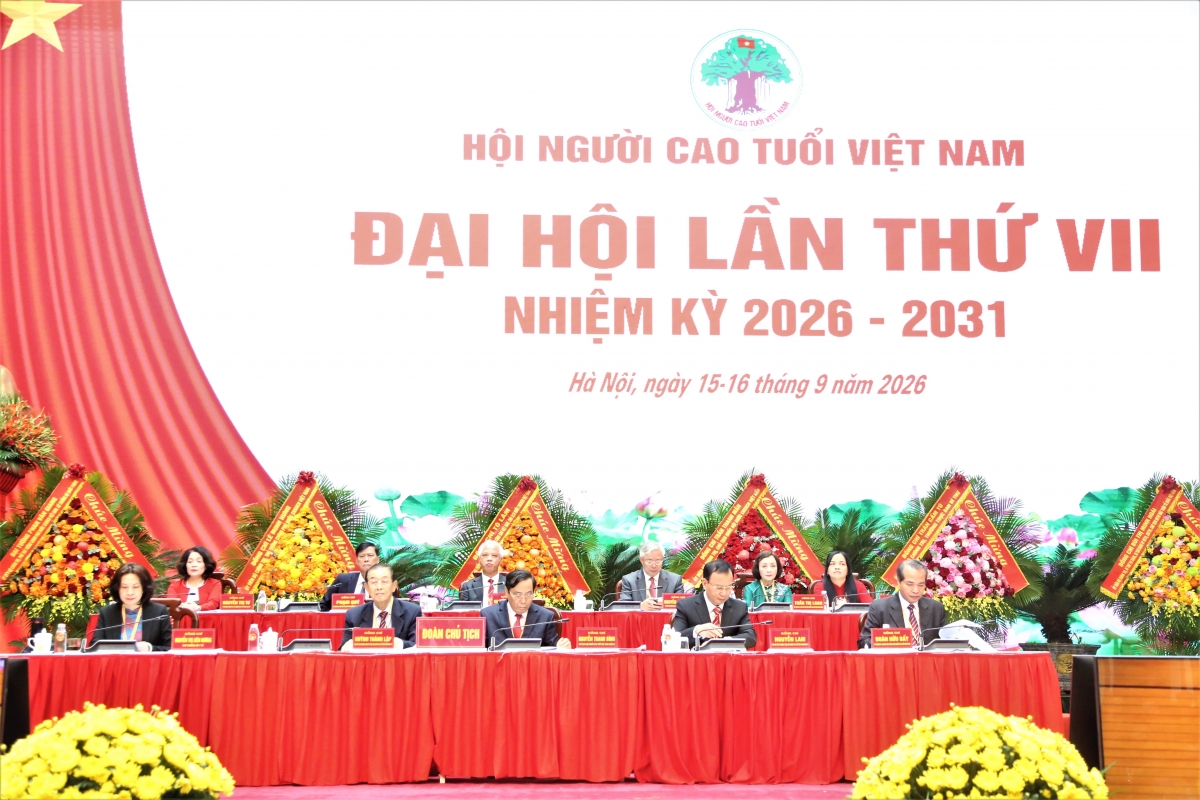 Đoàn Chủ tịch Đại hội Đoàn Chủ tịch Đại hội