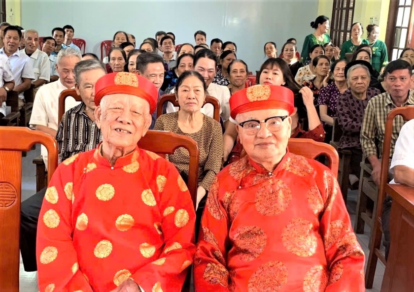 Ghi nhận từ những mô hình “người cao tuổi hạnh phúc” Ghi nhận từ những mô hình “người cao tuổi hạnh phúc”
