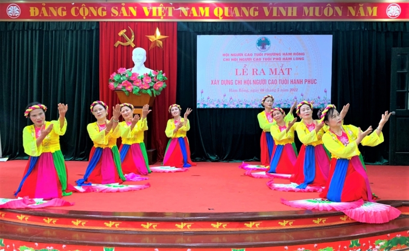 Ghi nhận từ những mô hình “người cao tuổi hạnh phúc” Ghi nhận từ những mô hình “người cao tuổi hạnh phúc”
