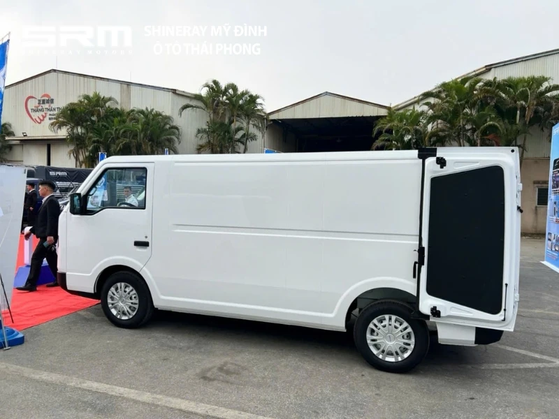 Xu hướng xe van điện hiện nay - Lựa chọn mới cho vận tải hàng hóa đô thị