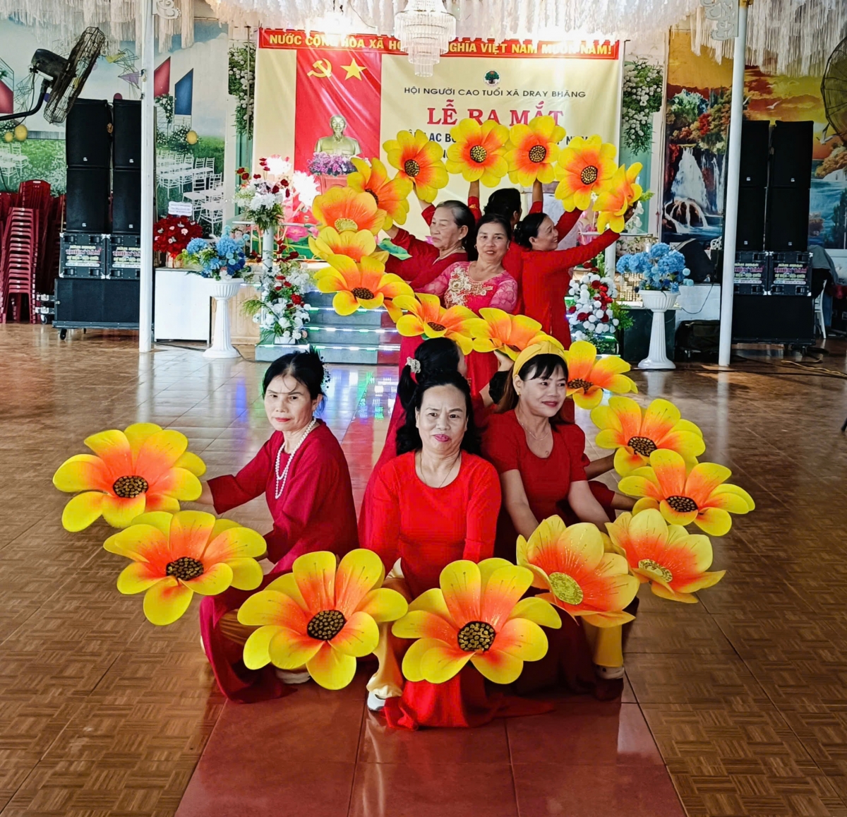 tiết mục Văn nghệ tại buổi lễ