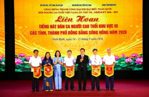 Ngân vang tiếng hát người cao tuổi giữa miền văn hóa sông Hồng