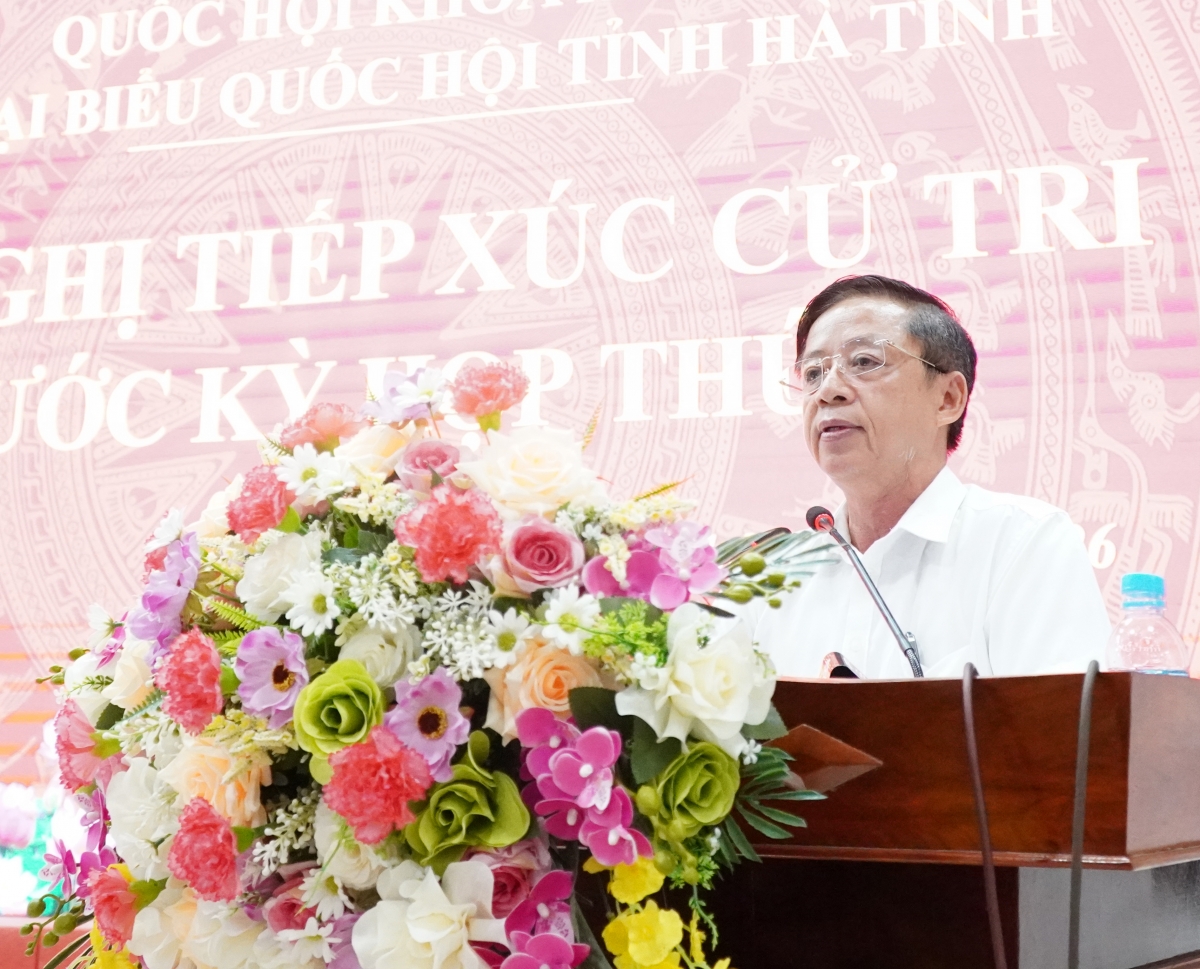 Đoàn ĐBQH tỉnh Hà Tĩnh tiếp xúc cử tri tại cụm xã khu vực Thạch Hà Đoàn ĐBQH tỉnh Hà Tĩnh tiếp xúc cử tri tại cụm xã khu vực Thạch Hà