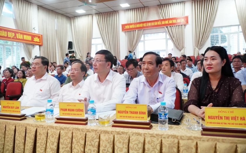 Chủ tịch Hội Người cao tuổi Việt Nam Nguyễn Thanh Bình dự hội nghị tiếp xúc cử tri tại Hà Tĩnh Chủ tịch Hội Người cao tuổi Việt Nam Nguyễn Thanh Bình dự hội nghị tiếp xúc cử tri tại Hà Tĩnh