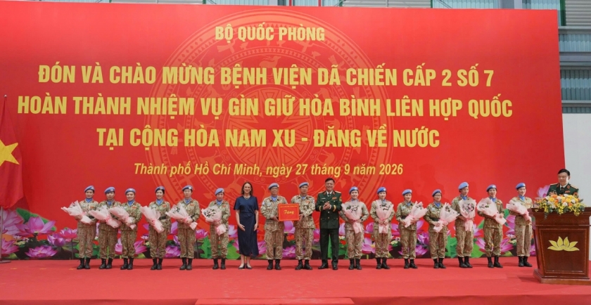Lễ đón, chào mừng Bệnh viện Dã chiến cấp 2 số 7 (BVDC2.7) hoàn thành nhiệm kỳ thực hiện nhiệm vụ gìn giữ hòa bình Liên hợp quốc tại Phái bộ Nam Xu-đăng trở về nước