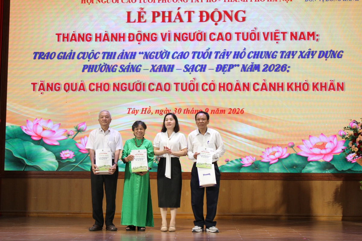 Phường Tây Hồ phát động Tháng hành động vì người cao tuổi năm 2026 Phường Tây Hồ phát động Tháng hành động vì người cao tuổi năm 2026
