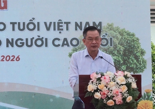 Ông Nguyễn Văn Khởi, Phó Chủ tịch Ủy ban MTTQ Việt Nam tỉnh Cà Mau, phát biểu tại lễ phát động Tháng hành động vì NCT Việt Nam năm 2026