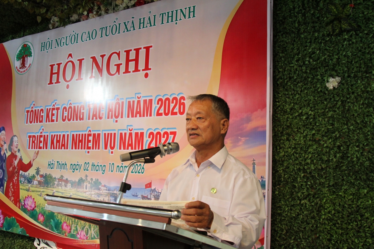 Ông Nguyễn Văn Hiền, Chủ tịch Hội NCT xã Hải Thịnh phát biểu tại Hội Nghị Ông Nguyễn Văn Hiền, Chủ tịch Hội NCT xã Hải Thịnh phát biểu tại Hội Nghị