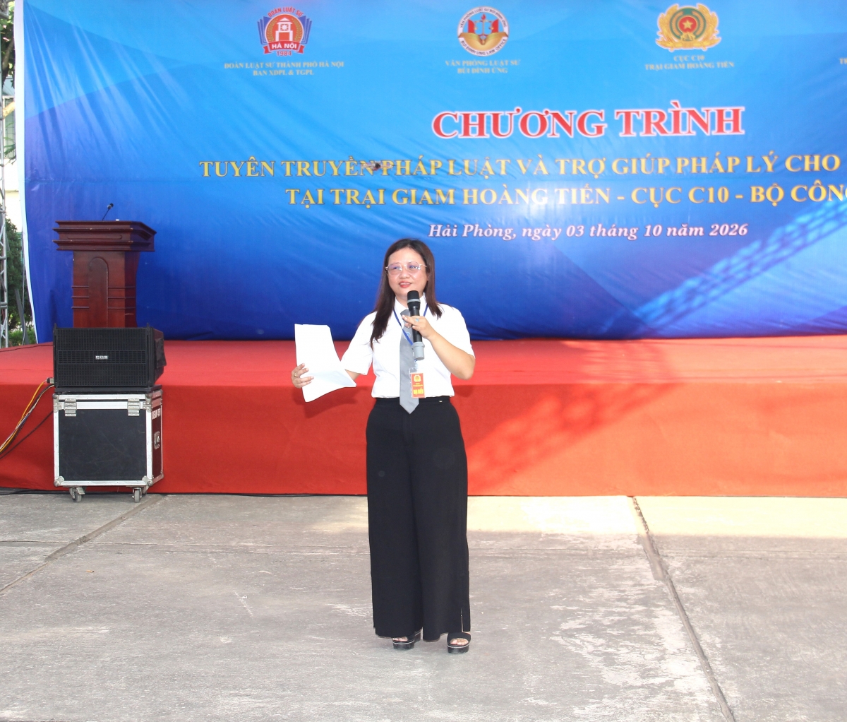 Tư vấn, tuyên truyền pháp luật tại Trại giam Hoàng Tiến: Để pháp luật trở thành hành trang ngày trở về Tư vấn, tuyên truyền pháp luật tại Trại giam Hoàng Tiến: Để pháp luật trở thành hành trang ngày trở về