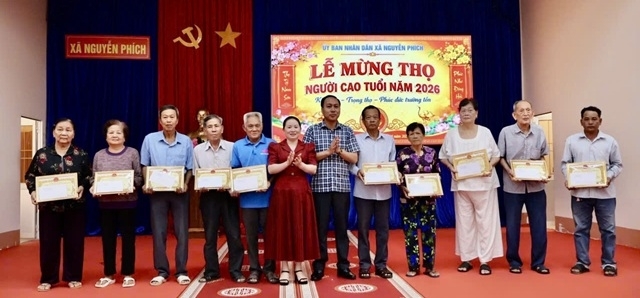 Phát huy vai trò NCT, thích ứng với già hóa dân số