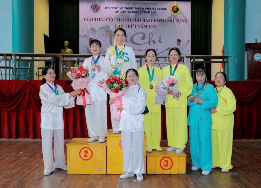 CLB Liên thế hệ tự giúp nhau phường Hải An, TP Hải Phòng: Mái nhà chung ấm áp những sẻ chia CLB Liên thế hệ tự giúp nhau phường Hải An, TP Hải Phòng: Mái nhà chung ấm áp những sẻ chia