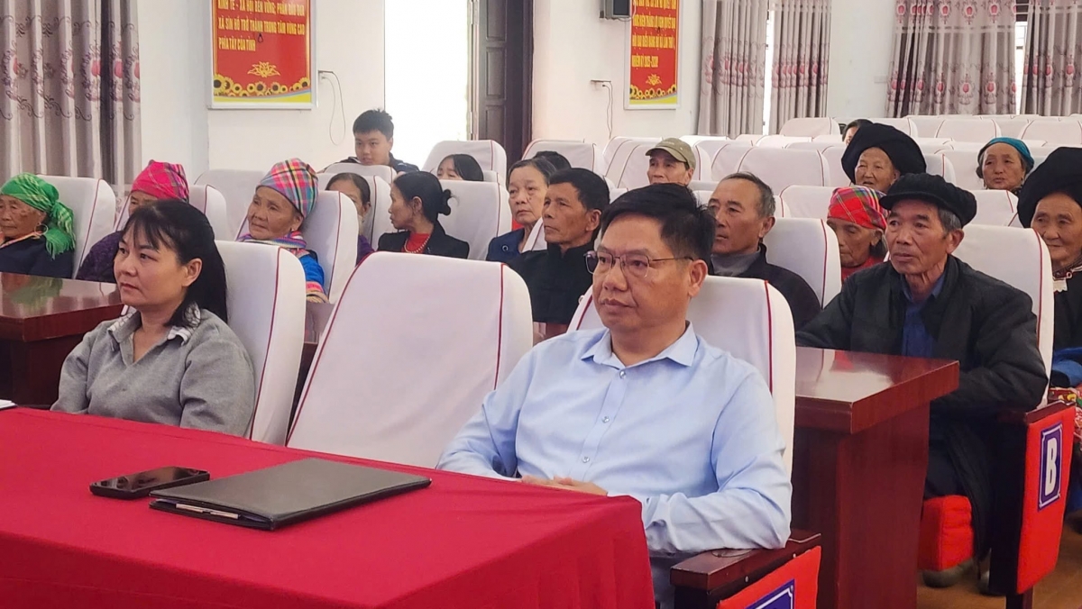 Các đại biểu tham dự buổi lễ