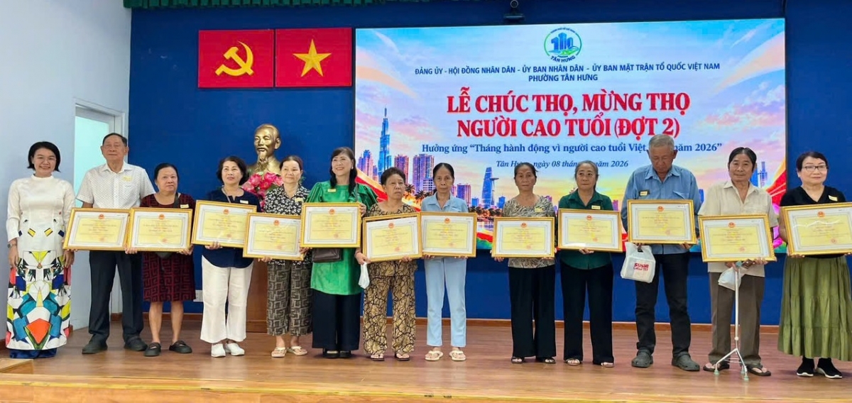 Trang trọng chúc thọ, mừng thọ người cao tuổi năm 2026