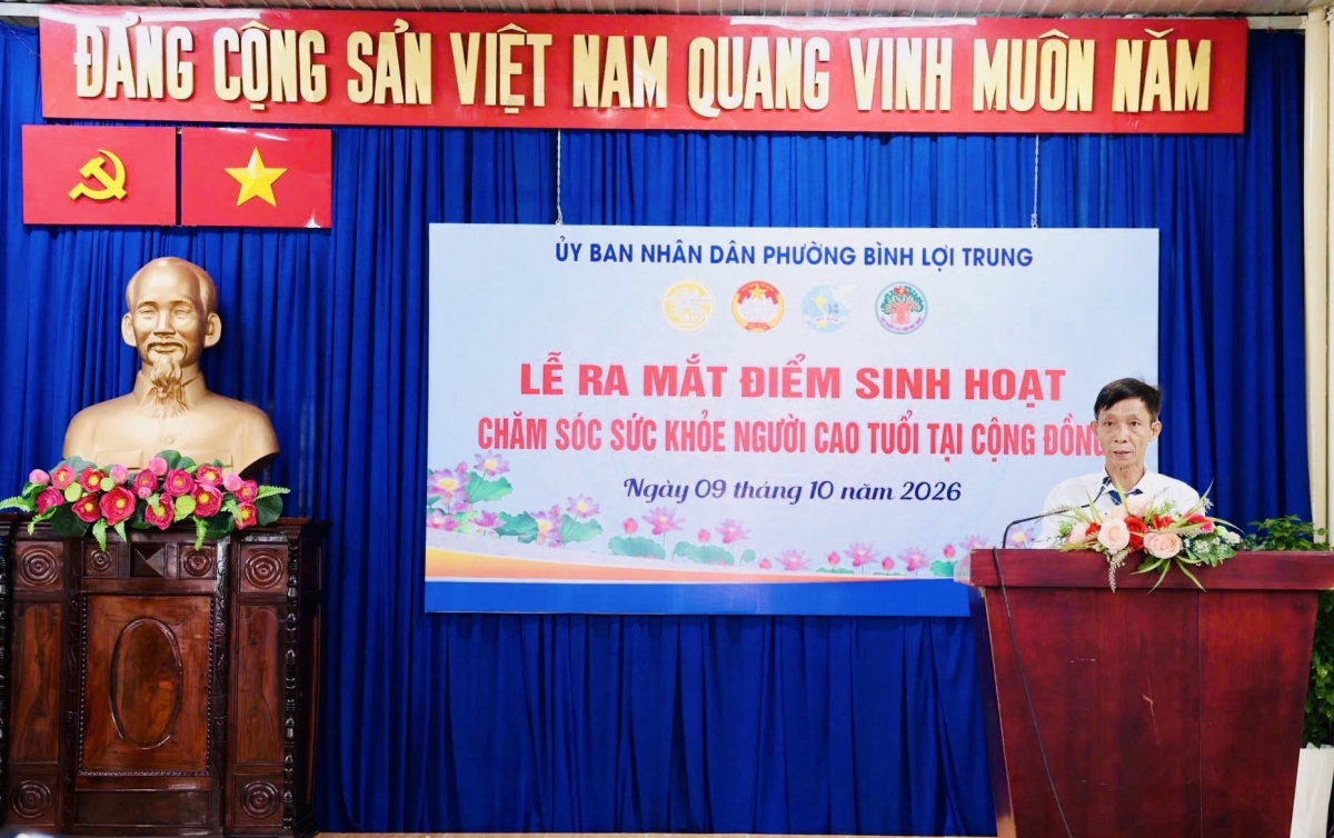 Ông Dương Tấn Khanh, Đảng ủy viên, Phó Chủ tịch UBND phường Bình Lợi Trung 