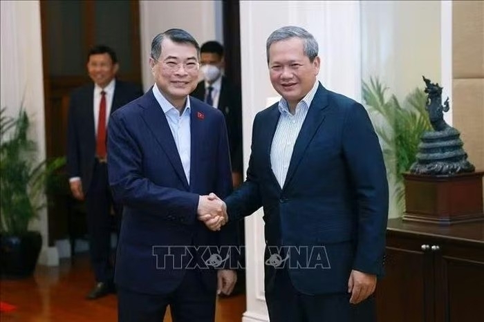 Đổi mới tư duy, hành động quyết liệt, nâng tầm hợp tác láng giềng