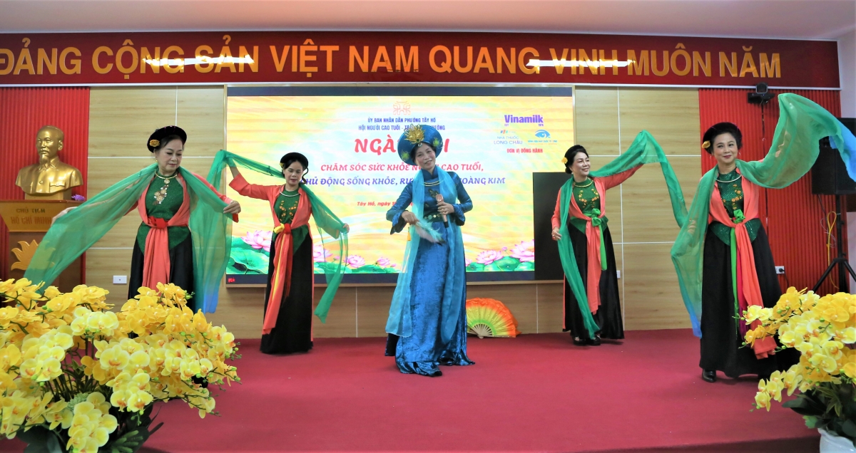 Tiết mục văn nghệ chào mừng Tiết mục văn nghệ chào mừng
