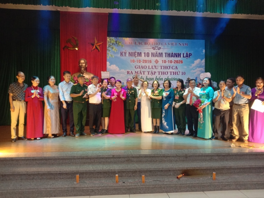 CLB Thơ ca Việt Nam: Mười năm không dài nhưng để lại nhiều kí ức