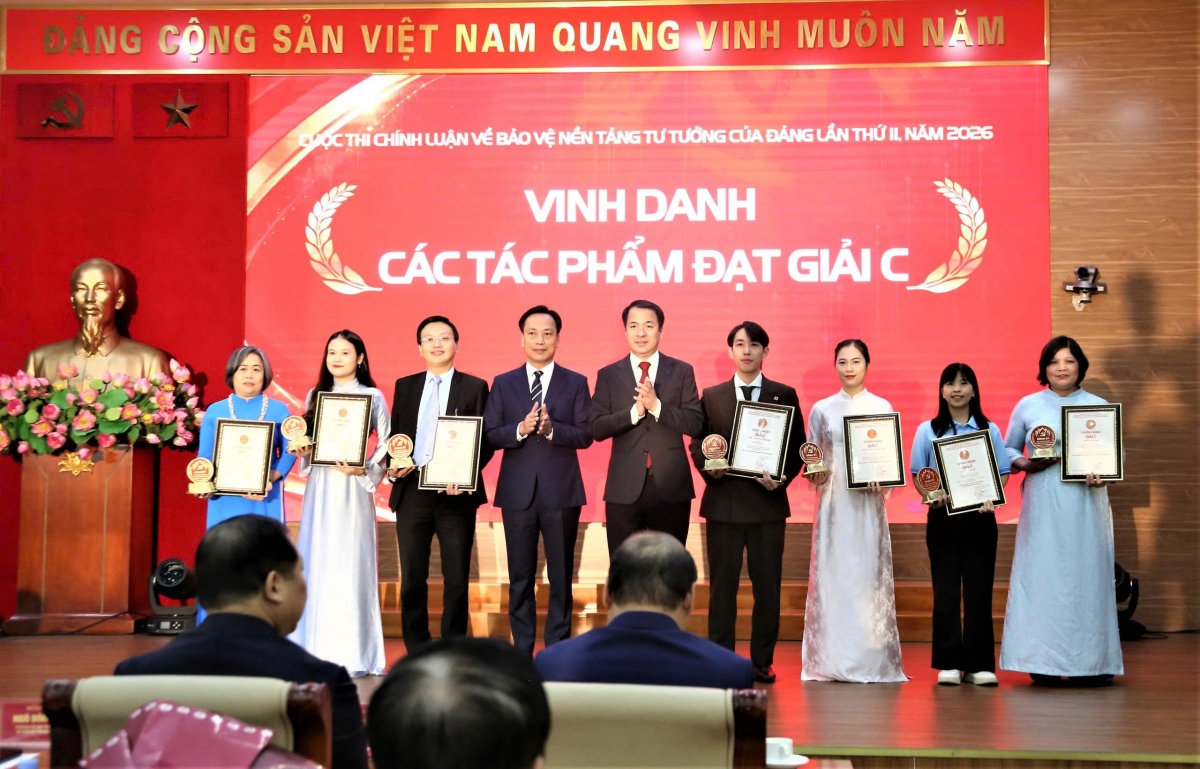 Tạp chí Người cao tuổi đoạt giải C và Khuyến khích cuộc thi Chính luận về Bảo vệ nền tảng tư tưởng của Đảng Tạp chí Người cao tuổi đoạt giải C và Khuyến khích cuộc thi Chính luận về Bảo vệ nền tảng tư tưởng của Đảng