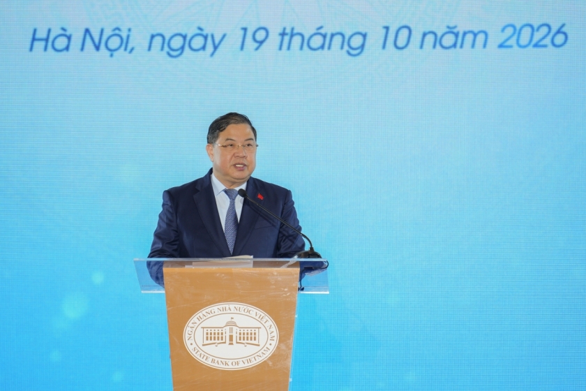 Đồng chí Phạm Gia Túc - Ủy viên Bộ Chính trị, Phó Thủ tướng Thường trực Chính phủ dự và phát biểu chỉ đạo tại buổi lễ. Đồng chí Phạm Gia Túc - Ủy viên Bộ Chính trị, Phó Thủ tướng Thường trực Chính phủ dự và phát biểu chỉ đạo tại buổi lễ.
