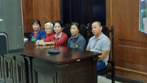 Nguyên đơn kiến nghị xem xét theo thủ tục giám đốc thẩm