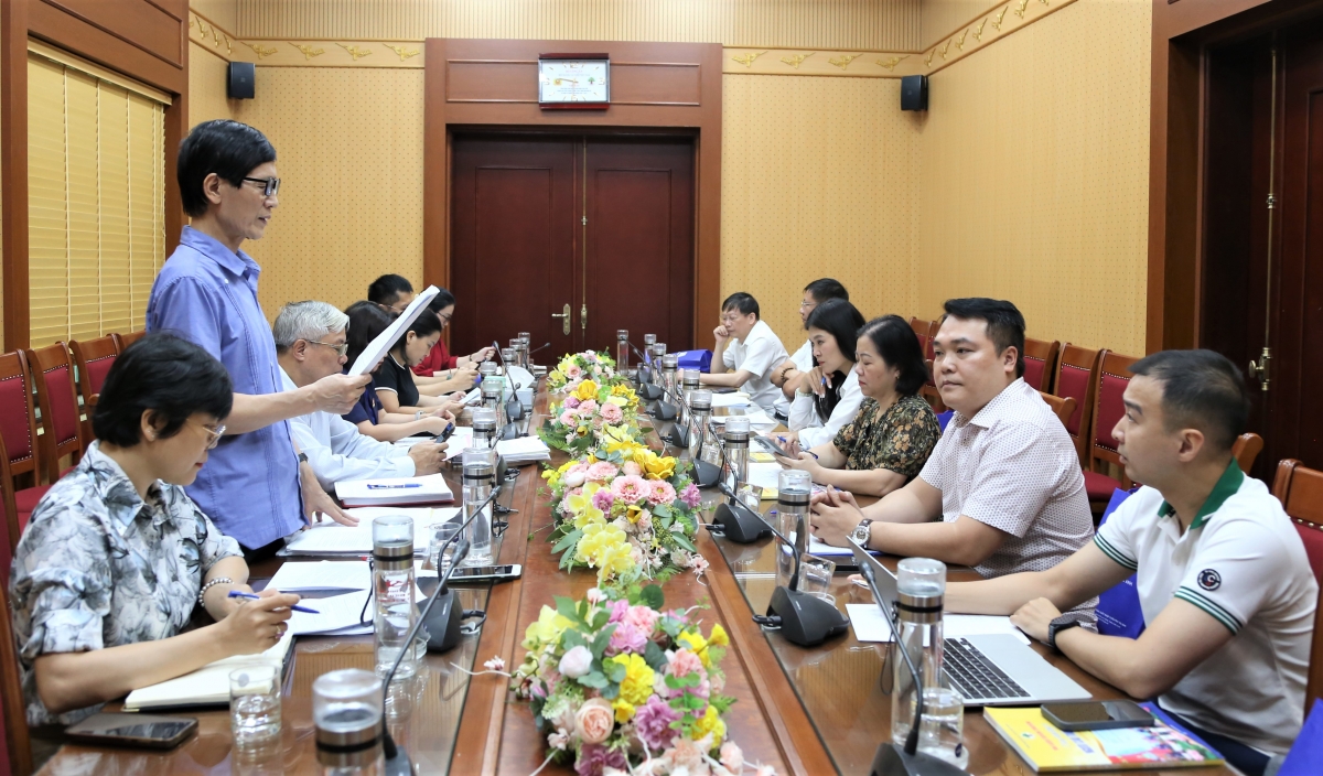 Quang cảnh cuộc họp