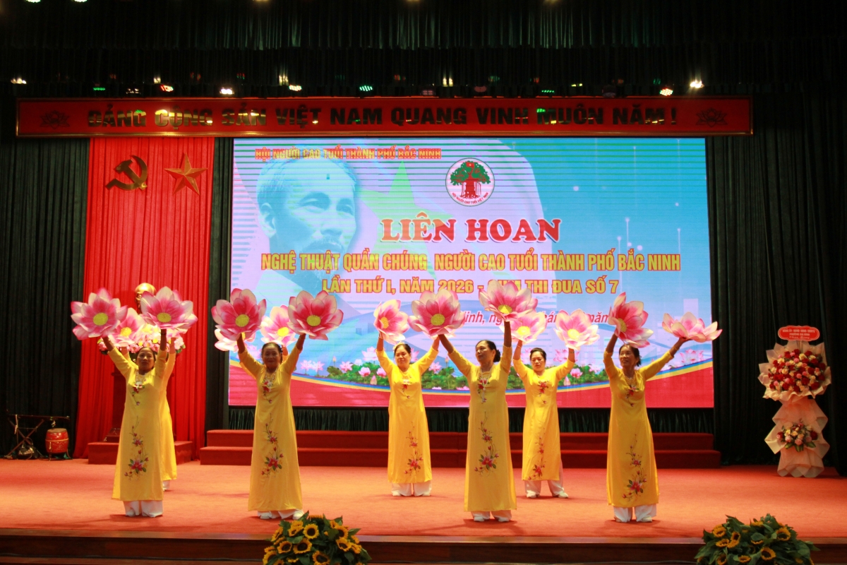 TP Bắc Ninh: Sôi nổi Liên hoan Nghệ thuật quần chúng người cao tuổi tại Cụm thi đua số 7