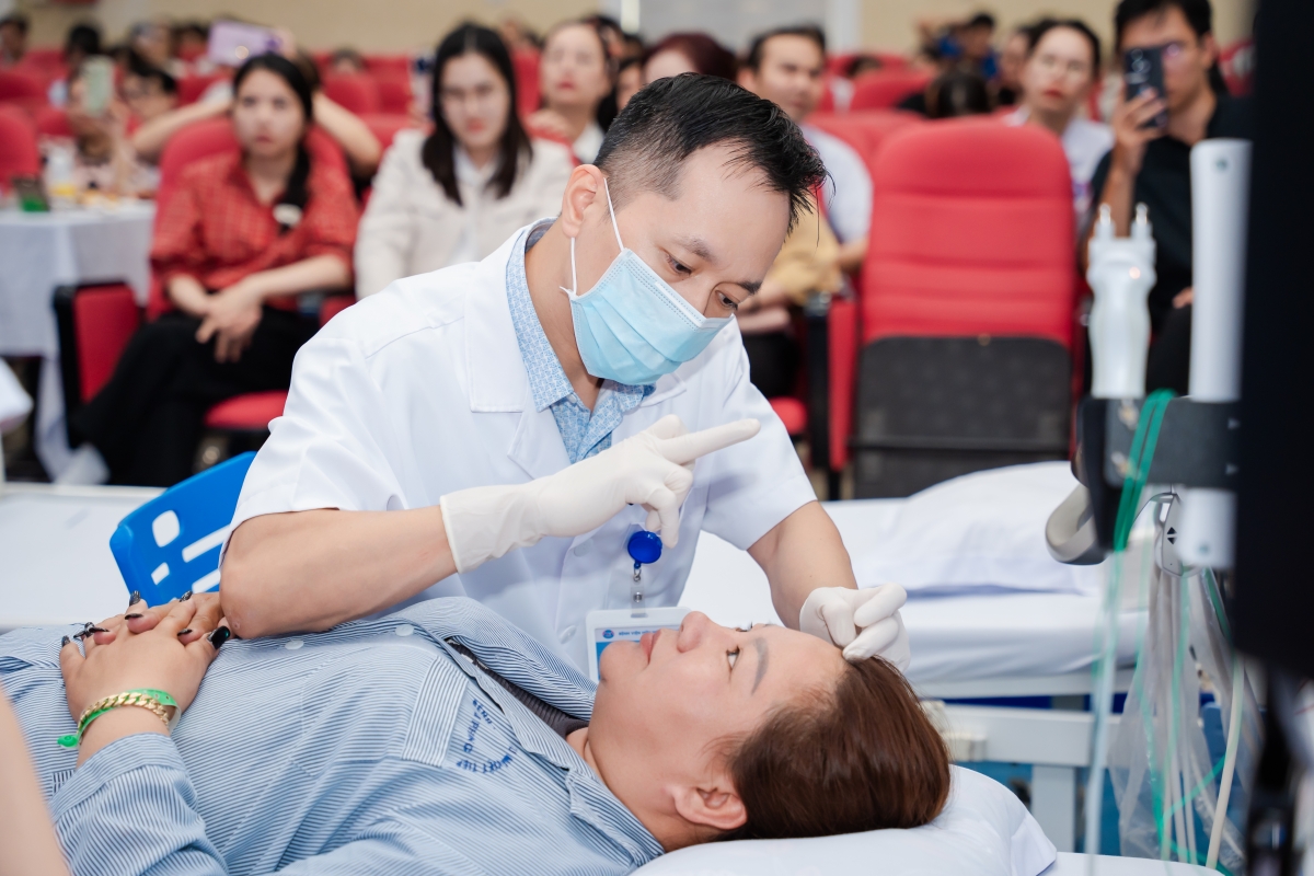 Khoa Lão khoa Bệnh viện Hữu nghị Việt Tiệp ghi dấu ấn tại Hội nghị khoa học Thần kinh toàn quốc năm 2026