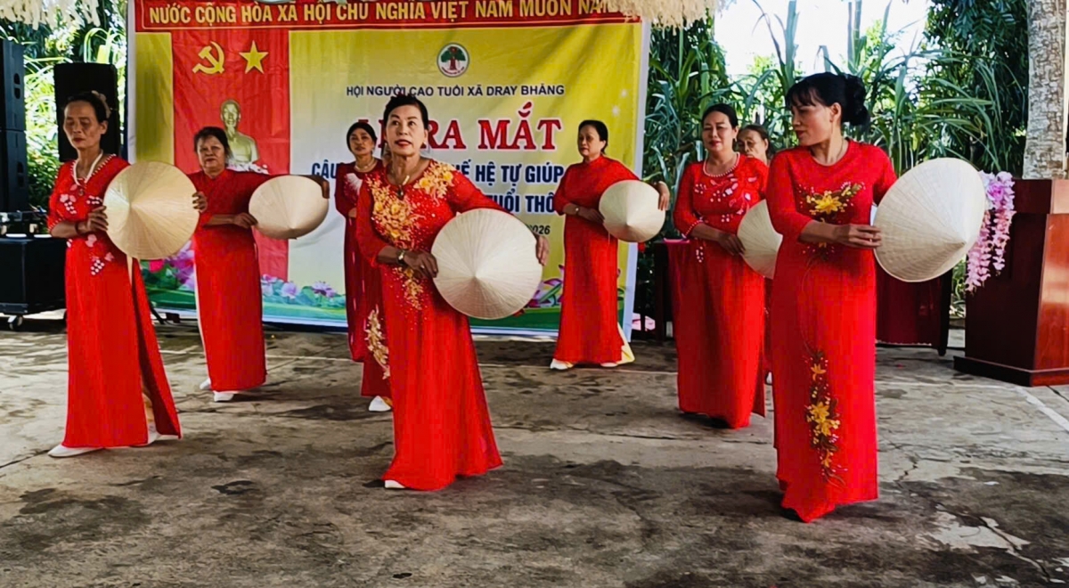 các tiết mục Văn nghệ, Dân vũ của các CLB tại buổi lễ
