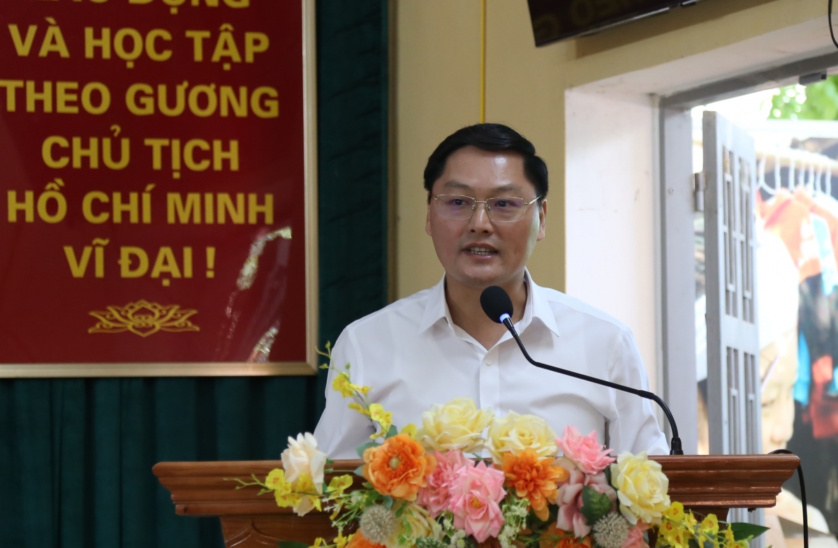 Ông Trần Giang Tuyên phát biểu