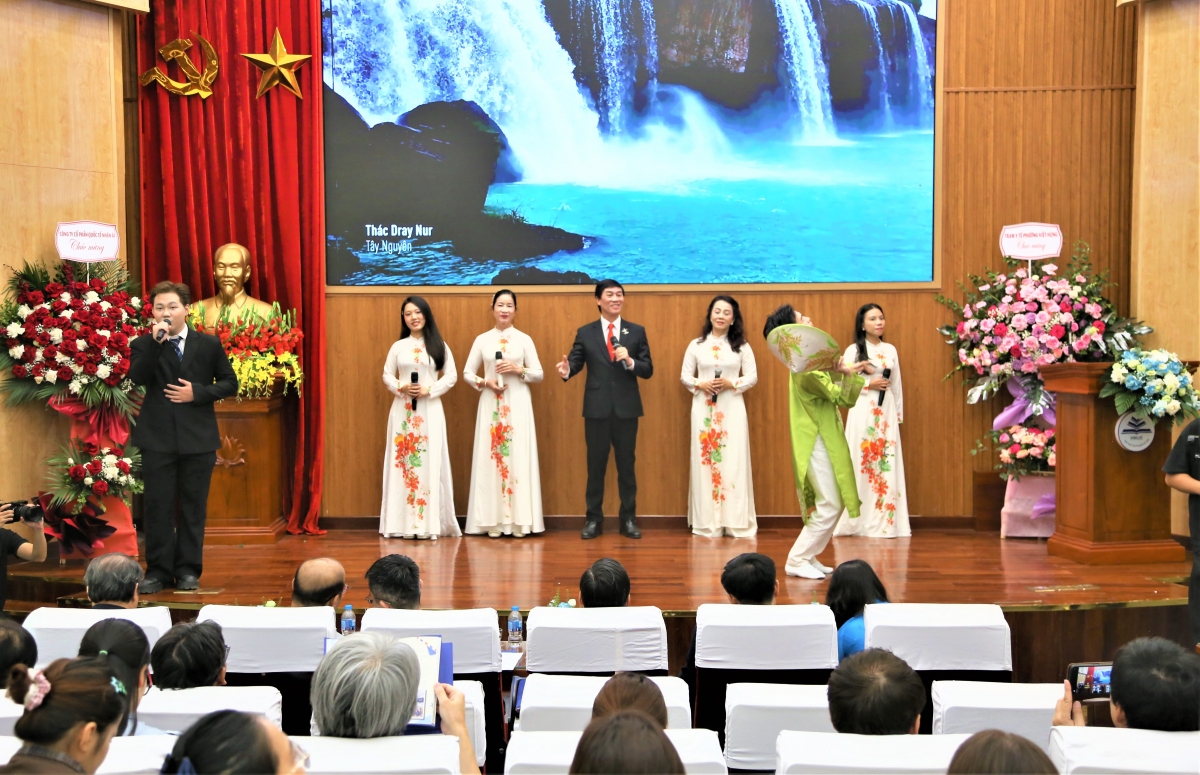 Công ty CP Quốc tế Nhân Ái: 20 năm đồng hành cùng NCT, kiến tạo hệ sinh thái chăm sóc trong kỷ nguyên số Công ty CP Quốc tế Nhân Ái: 20 năm đồng hành cùng NCT, kiến tạo hệ sinh thái chăm sóc trong kỷ nguyên số