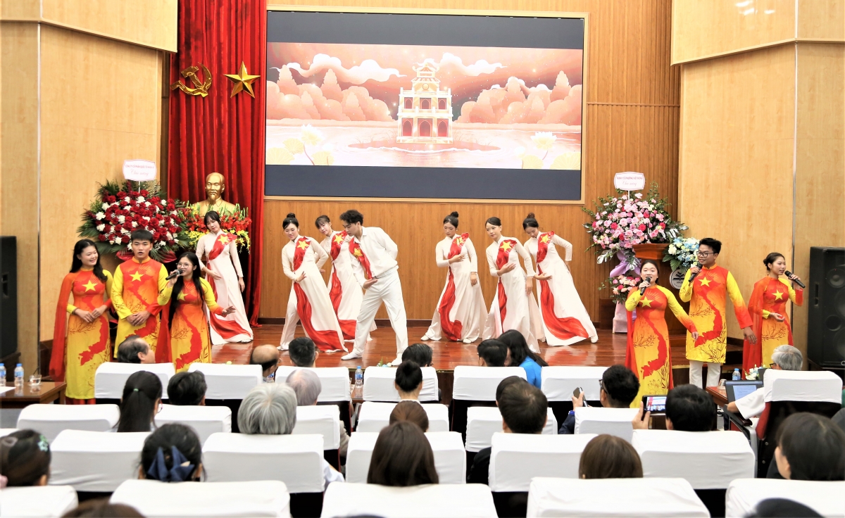 Công ty CP Quốc tế Nhân Ái: 20 năm đồng hành cùng NCT, kiến tạo hệ sinh thái chăm sóc trong kỷ nguyên số Công ty CP Quốc tế Nhân Ái: 20 năm đồng hành cùng NCT, kiến tạo hệ sinh thái chăm sóc trong kỷ nguyên số