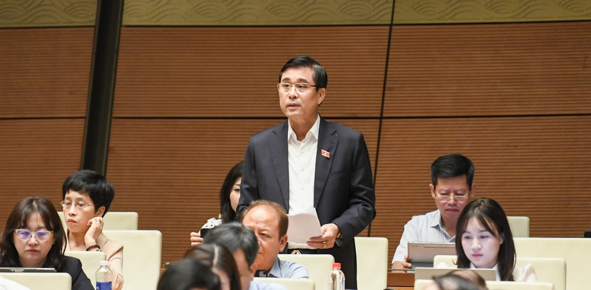 Đại biểu Quốc hội Nguyễn Cao Sơn: Doanh nghiệp đang chịu sức ép rất lớn về vốn Đại biểu Quốc hội Nguyễn Cao Sơn: Doanh nghiệp đang chịu sức ép rất lớn về vốn
