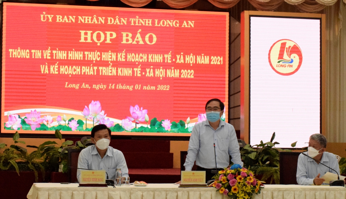 Tỉnh Long An: Họp báo thông tin về kế hoạch phát triển kinh tế - xã hội năm 2022