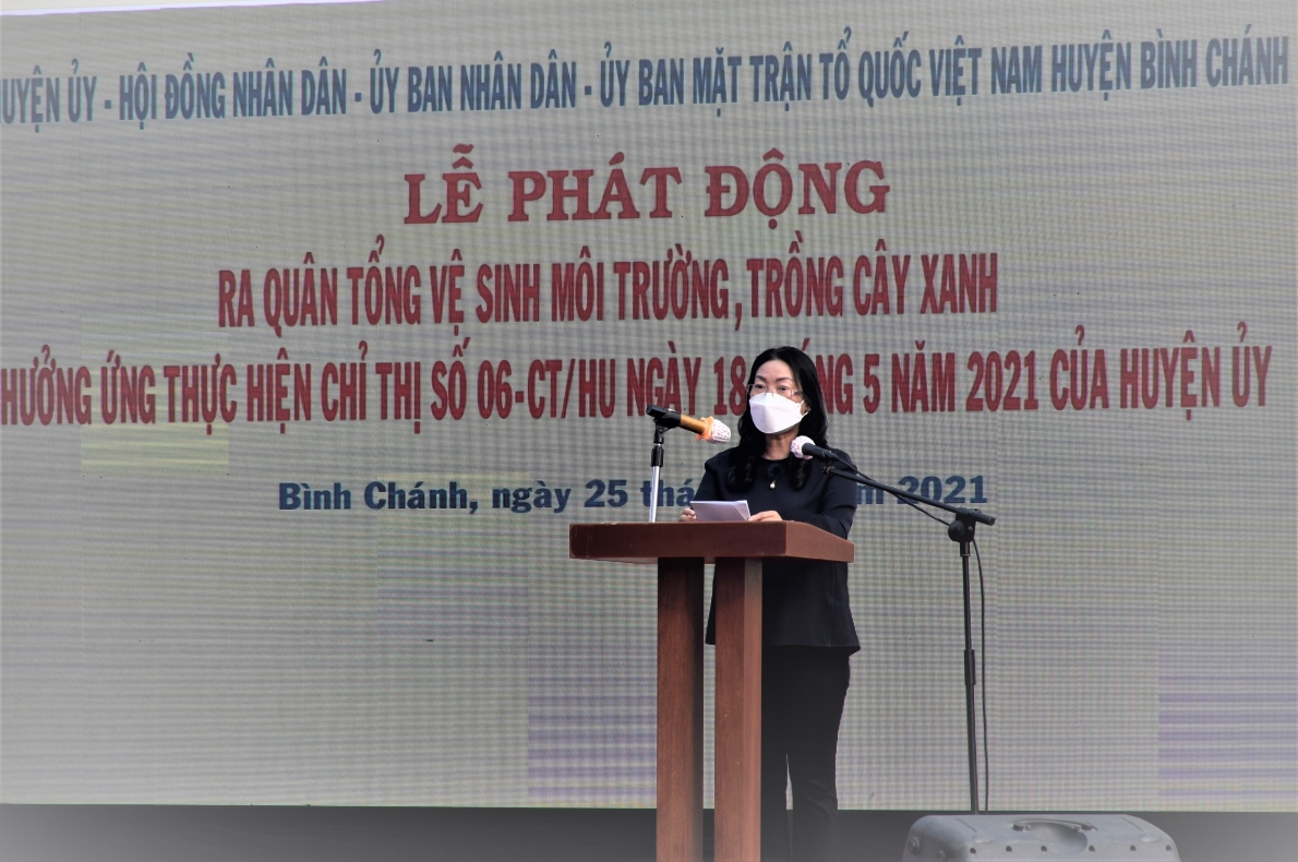 Huyện Bình Chánh, TP Hồ Chí Minh: Phát động ra quân tổng vệ sinh môi trường, trồng cây xanh