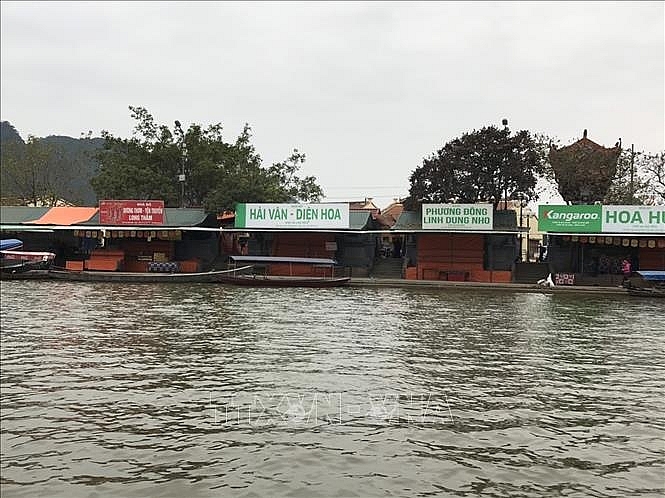 Thực hiện nghiêm túc việc dừng tổ chức lễ hội Chùa Hương