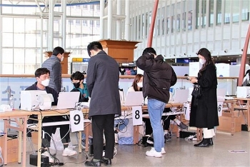 Cử tri Hàn Quốc đi bỏ phiếu trong ngày bầu cử Tổng thống chính thức
