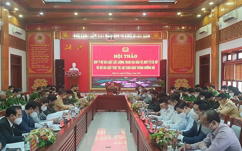 Đóng góp ý kiến xây dựng dự án Luật liên quan đến Công an nhân dân