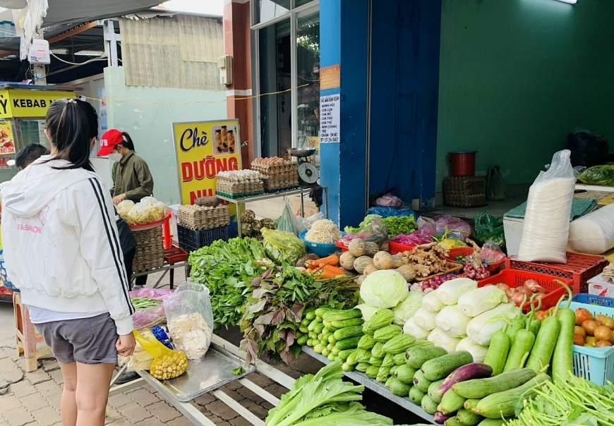 Nhiều hàng hoá, dịch vụ bị ảnh hưởng giá xăng tăng