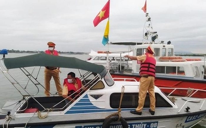 Sẽ gắn bảng thông báo tốc độ phương tiện thủy cao tốc