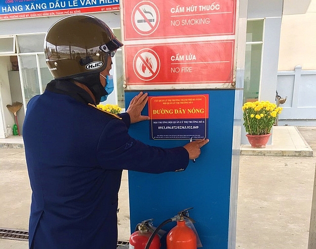 Cảnh báo tình trạng tích trữ xăng dầu tại nhà