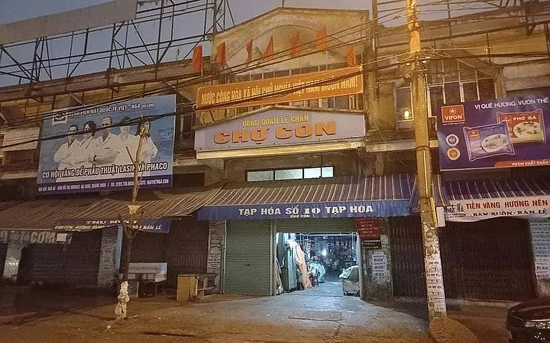 Hải Phòng: Truy tìm con trăn dài 1,5m bị xổng chuồng trong khu dân cư